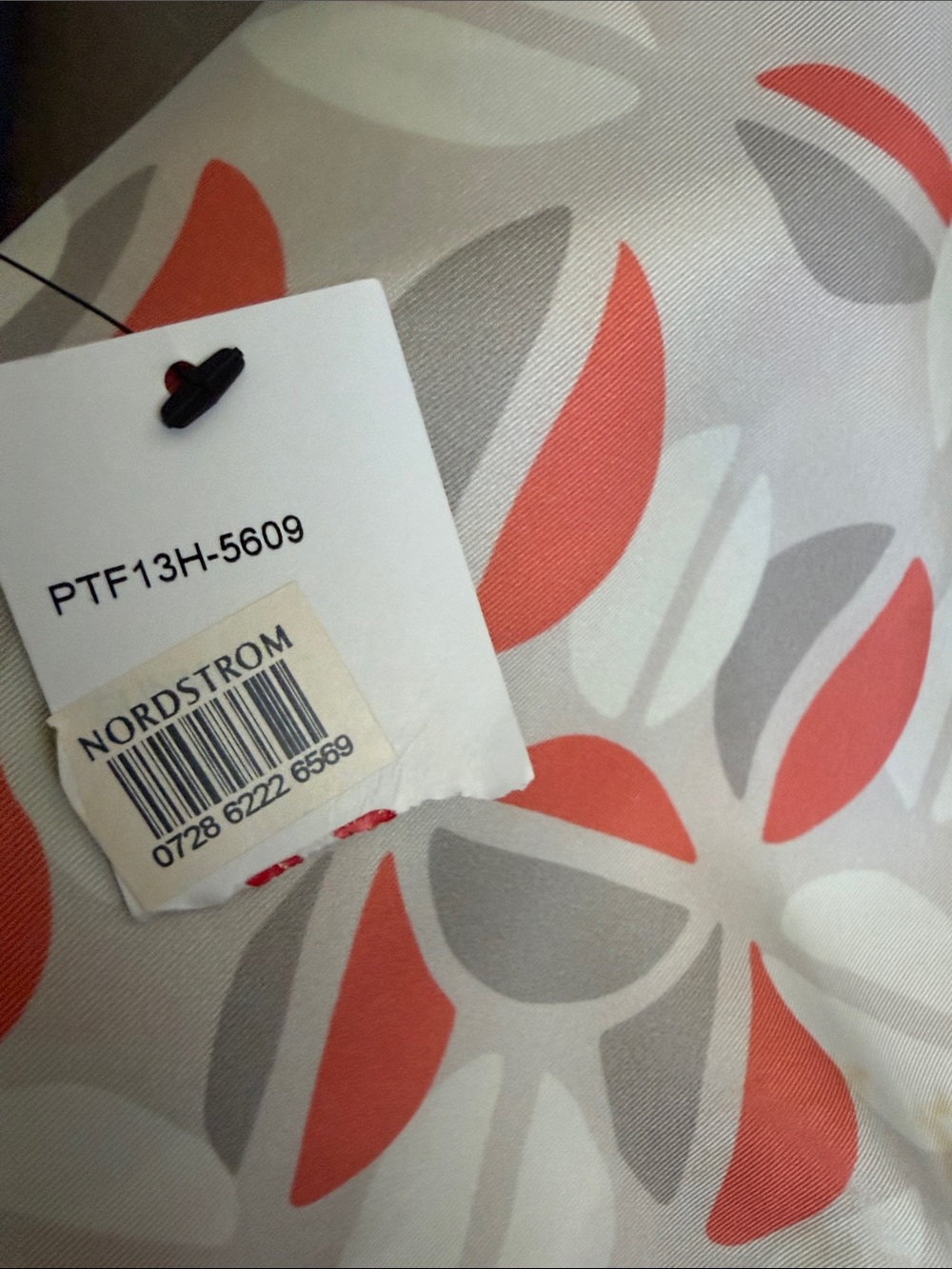 Lafayette 148 New York Silk Blend Tank - Picture 8 of 8